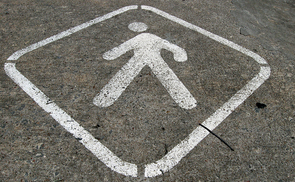 Das Autofasten läadt dazu ein, wieder öfters zu Fuß zu gehen. 